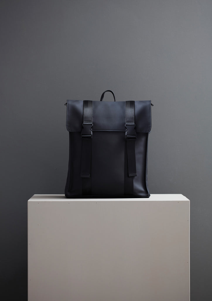 Load image into Gallery viewer, VINGA Baltimore Backpack - Custom Wood Designs
