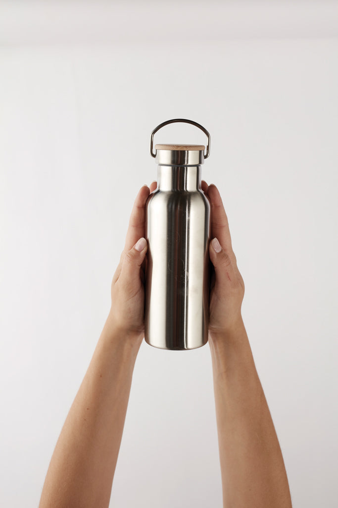 Load image into Gallery viewer, VINGA Miles Thermos Bottle 500 ml - Custom Wood Designs

