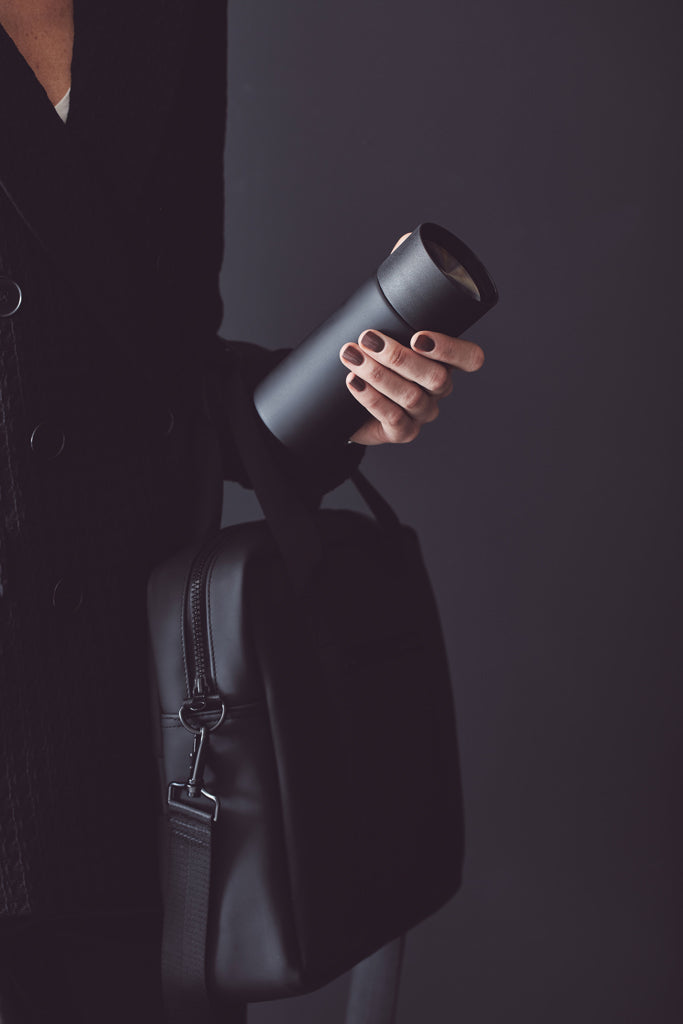 Load image into Gallery viewer, VINGA Otis thermo to-go-mug - Custom Wood Designs
