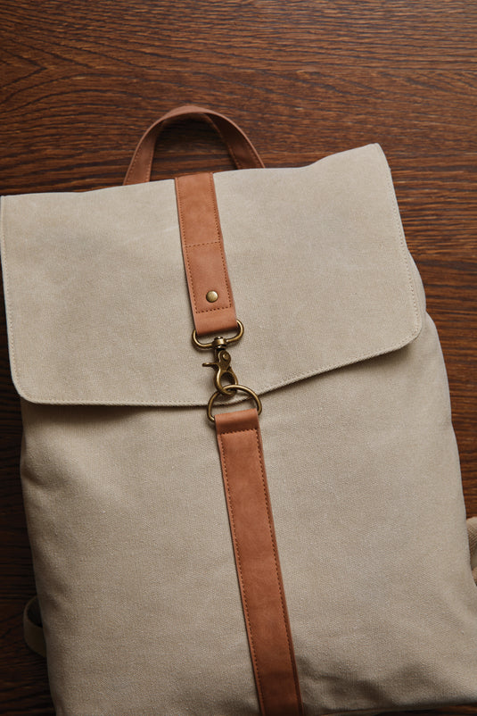 Vinga Bosle backpack made from GRS recycled canvas, stylish bags and travel accessory with eco-friendly design.