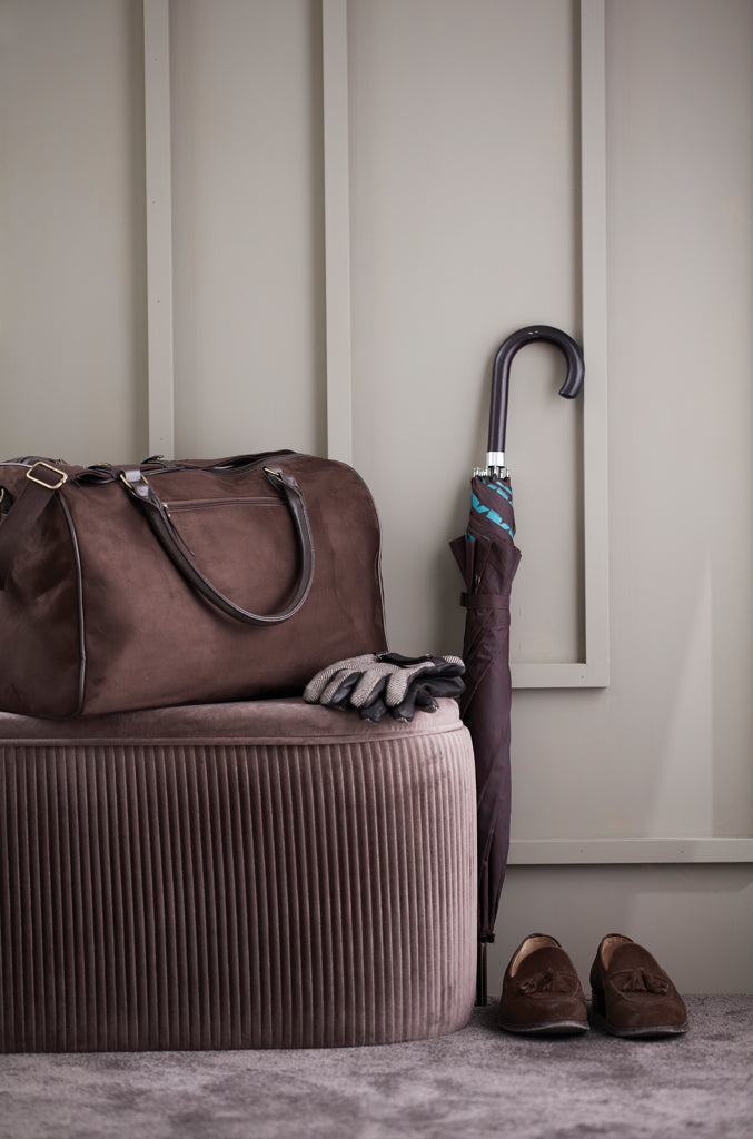 Load image into Gallery viewer, Hunto Weekend Bag - Custom Wood Designs
