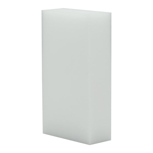 Set of 12 Securit white chalkmarkers in 2.5x6x10.5cm size, ideal for chalkboard writing and creative projects.
