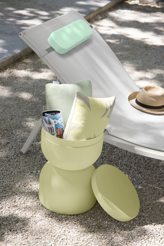 Fermob Color Mix Headrest for Sun Loungers 44 x 15 x 5.5 cm – lifestyle