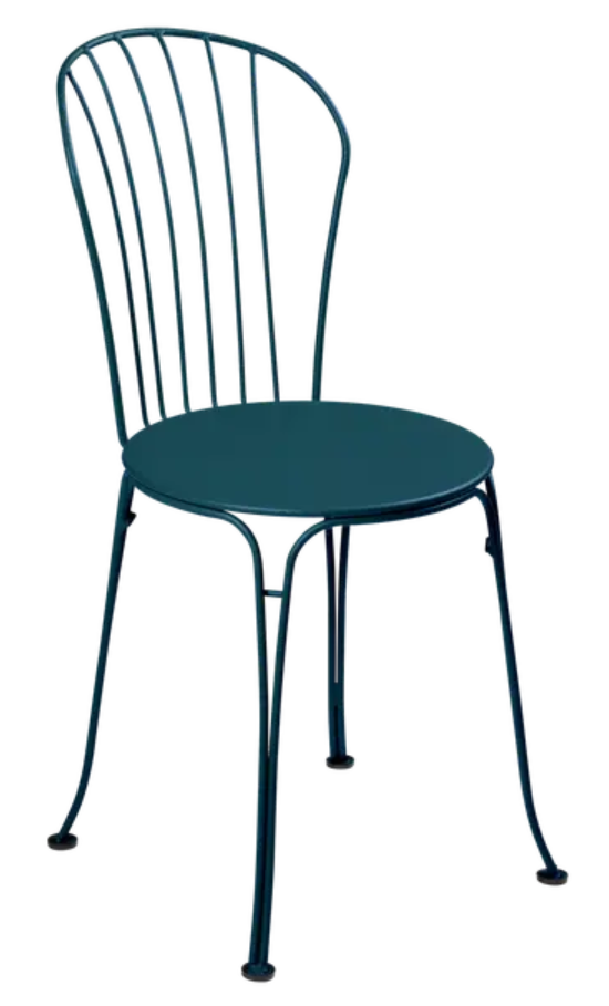 Load image into Gallery viewer, Fermob OPÉRA+ outdoor metal chair in Acapulco Blue with curved backrest and armrests, designed for patio or garden seating.
