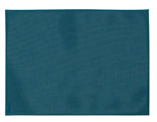 Fermob BASICS Acapulco placemat measuring 45 x 35 cm with colorful woven design for table setting.