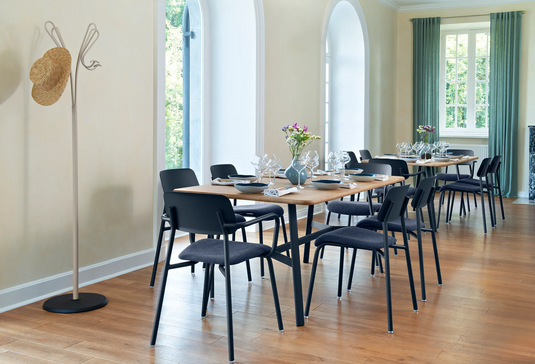 Fermob SO'O 180x90 cm oak dining table with six seats, rectangular wooden table for indoor or outdoor restaurant use