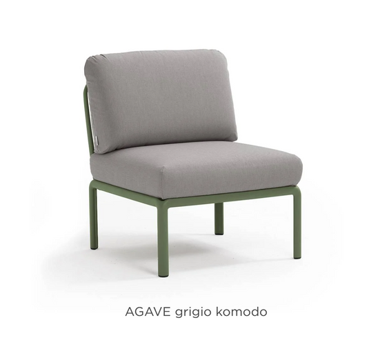 Nardi Komodo Central Sofa Module outdoor sectional with agave and grogio cushions on a hotel patio.