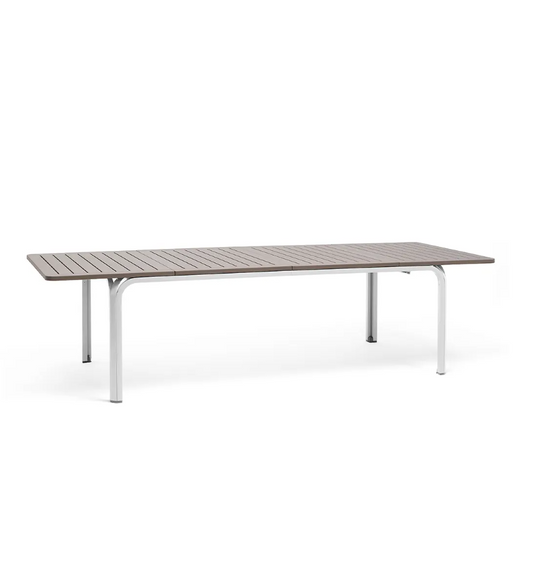 Alloro 210–280 extensible outdoor table by Nardi, crafted by Custom Wood Designs, with a wooden surface and extendable design.