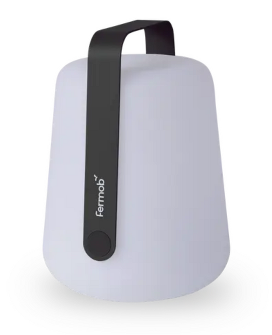 An outdoor Fermob BALAD² lamp in anthracite, 25 cm tall, with a sleek spherical design perfect for outdoor lighting.