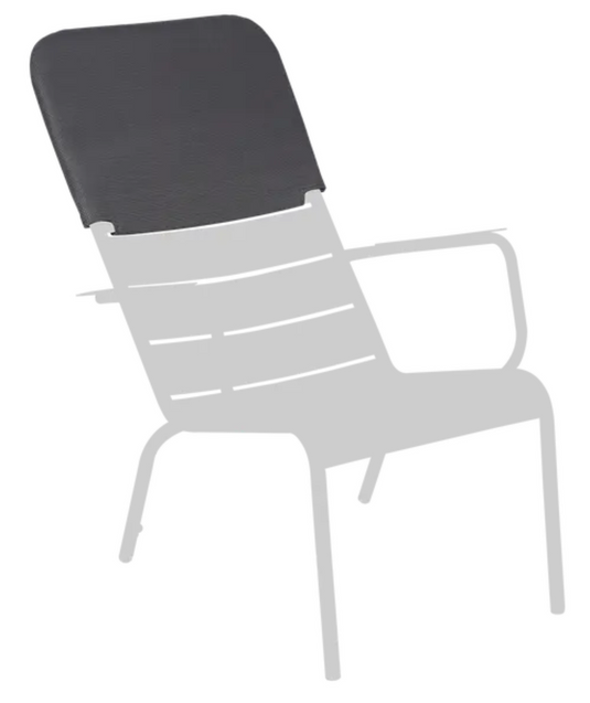 Antracite Fermob Luxembourg low armchair headrest with adjustable design, attached to a lounge chair for added comfort.