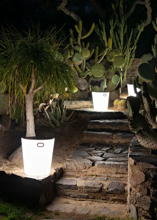 Antracite INOUÏ Lighting Stool by Custom Wood Designs, outdoor lighting lamp with a modern design and 44 cm height.