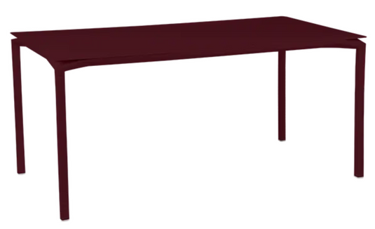 Fermob Calvi rectangular kitchen table, 160x80 cm, six-seater with a black cherry finish, suitable for dining rooms and kitchens.