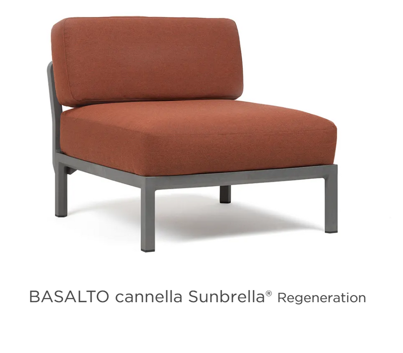 Load image into Gallery viewer, Nardi Maximo modular sofa with Basalto Cannella Sunbrella fabric, featuring a central seat for outdoor hospitality settings.
