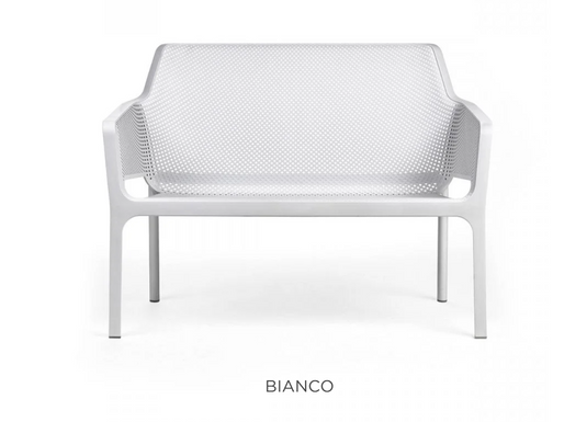 Nardi Bianco Net Bench outdoor 2-seater made of durable woven material with a sleek design, ideal for garden seating.