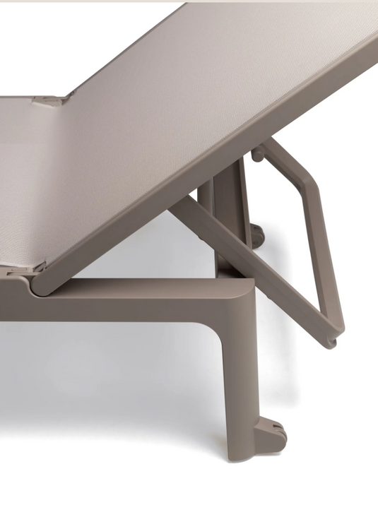 Plano Outdoor Sun Lounger by Nardi – Reclining Poolside Furniture-Sunlounger