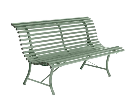 Louisiane 150cm outdoor folding bench by Fermob with steel frame, ideal for outdoor and commercial use, in vibrant colors.