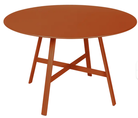 Fermob SO'O oval oak table with 117 cm diameter, featuring a smooth wooden surface and sturdy legs for restaurant or hotel use.