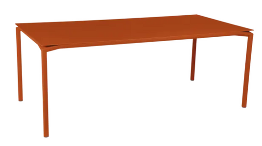 Fermob CALVI rectangular outdoor dining table, 195 x 95 cm, eight-seater, with a sleek design for outdoor or indoor use.
