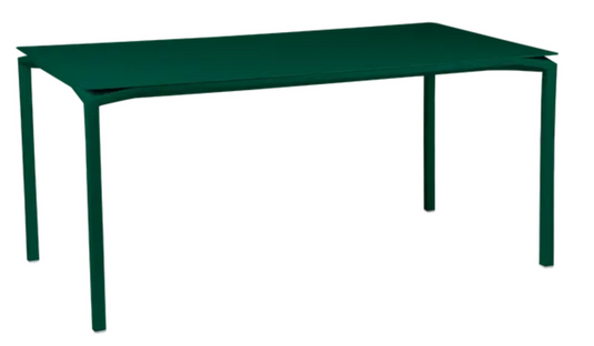 Fermob CALVI rectangular kitchen table, 160 x 80 cm, six-seater with a sleek design and wooden finish, for dining and gathering.