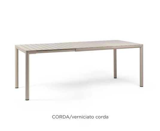 Nardi Tevere 147 extendable outdoor table by Custom Wood Designs, showing a wooden table with extendable leaves and outdoor setting