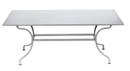 Cotton white Fermob Romane dining table measuring 180 x 100 cm, seats up to 8 guests, outdoor furniture for stylish gatherings.