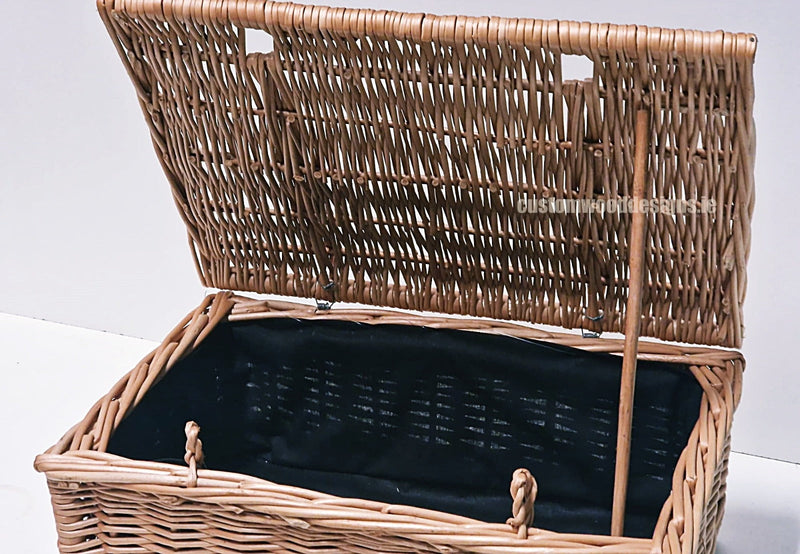 Load image into Gallery viewer, 10 x Wicker Hamper Basket 40 X 28 X 17cm Wicker Hamper Basket Custom Wood Designs Gifting basket hamper basket Retail display basket wicker basket CustomWoodDesignsIrelandWickerBasketsupplierIrelandgiftingbasketsupplierIrelandretaildisplaybasketsIrelanddisplaybasketscorporategiftingbasketsIrelandCWDIreland_14_0f990a80-65bf-4bcf-9ce7-47e710f3fb89
