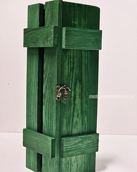 Rustic Bottle Box - Green Single x 25 Bottle box Custom Wood Designs __label: Multibuy Bottle Boxes Gift Boxes CustomWoodDesignsIrelanda01bc0e0-7f4e-4dad-b760-01a7acf9fad8_6eb06ed6-a1de-4350-a935-859e0c431bda