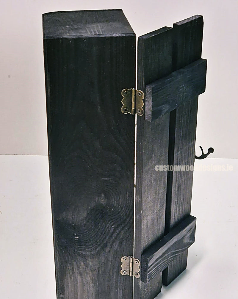 Load image into Gallery viewer, Rustic Bottle Box - Black Single Bottle box Custom Wood Designs __label: Multibuy Bottle Box CustomWoodDesignsIrelandc3e1ef84-82fb-48fb-9cad-20af082cfa0e_f74b78d7-9ffb-4f30-884f-6b05273bb605
