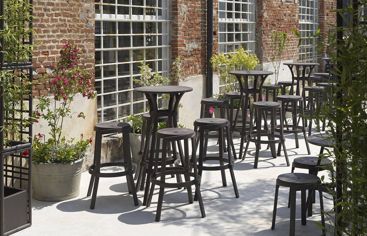Custom Wooden Tables - Oak & Bespoke Design | Custom Wood Designs