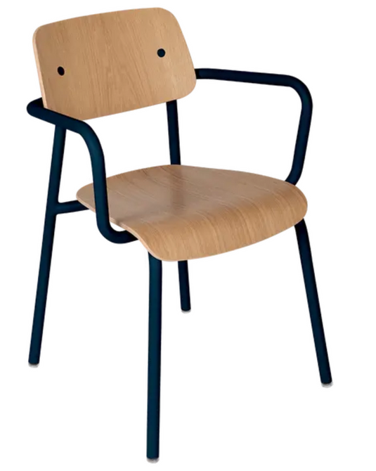 Deep blue Fermob Studie Oak outdoor armchair with wooden armrests, perfect for outdoor seating and relaxing.