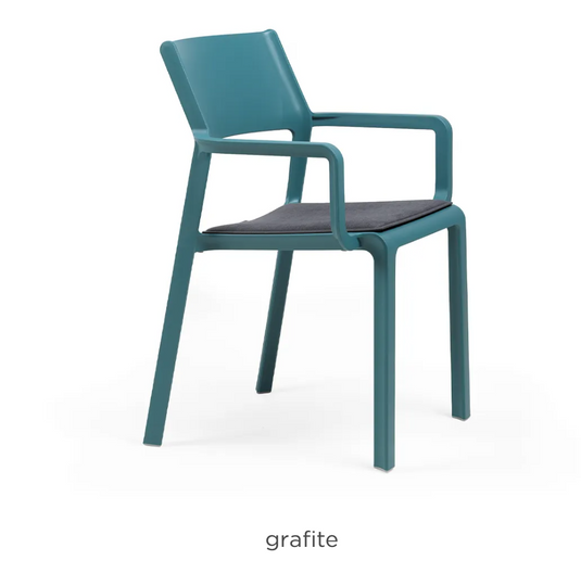 Nardi Trill armchair cushion in grafite color, designed for outdoor patio furniture, providing comfortable seating.
