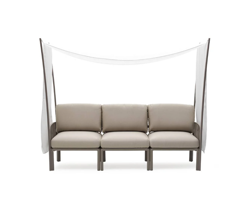 Load image into Gallery viewer, Komodo Ombra 3 Sunshade accessory for Nardi sofa, featuring durable fabric and a sleek design for outdoor shading.
