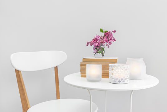 Securit Lighting - Rechargeable Tea Light Set Amsterdam in Warm White Replacements - Pack of 8 – in use