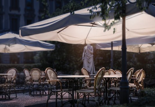 Securit Lighting - Wireless Parasol Lamp Berlin 40cm - White - Pack of 6 – in use