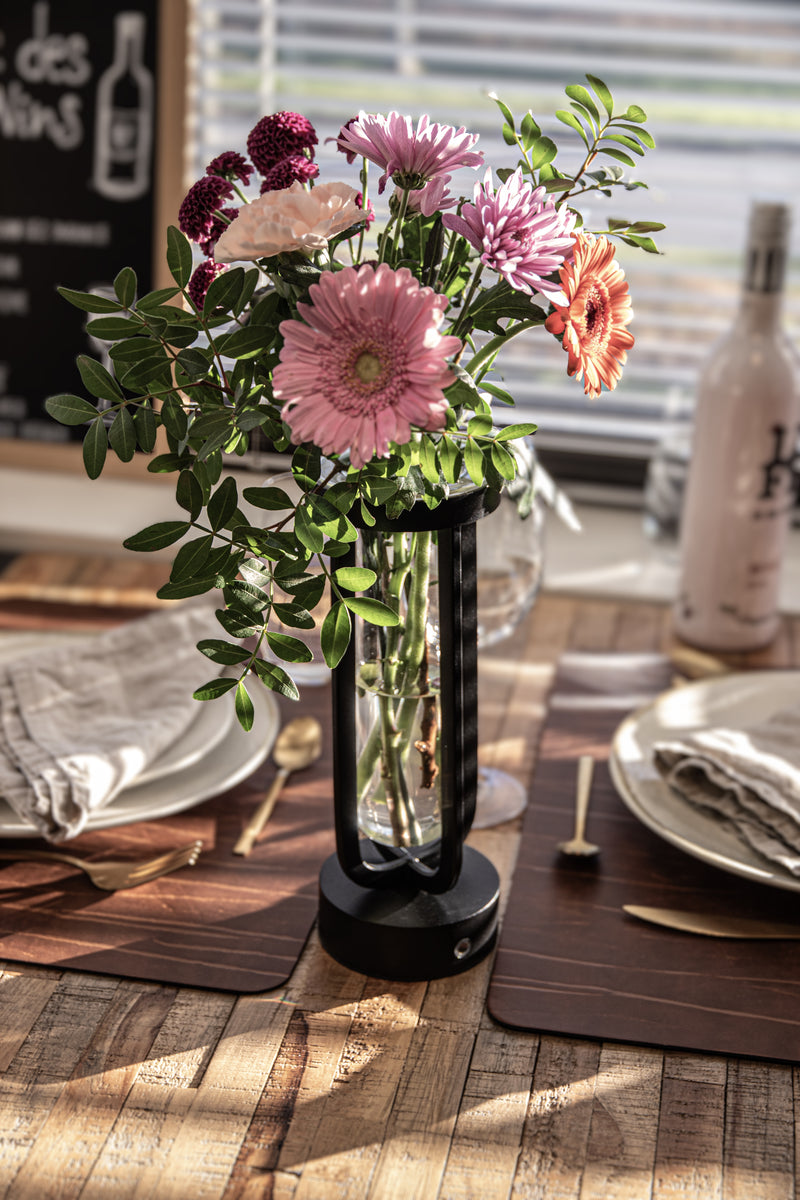 Load image into Gallery viewer, Securit Lighting - Wireless Table Vase Lamp Florence in Black - Pack of 6 – in use
