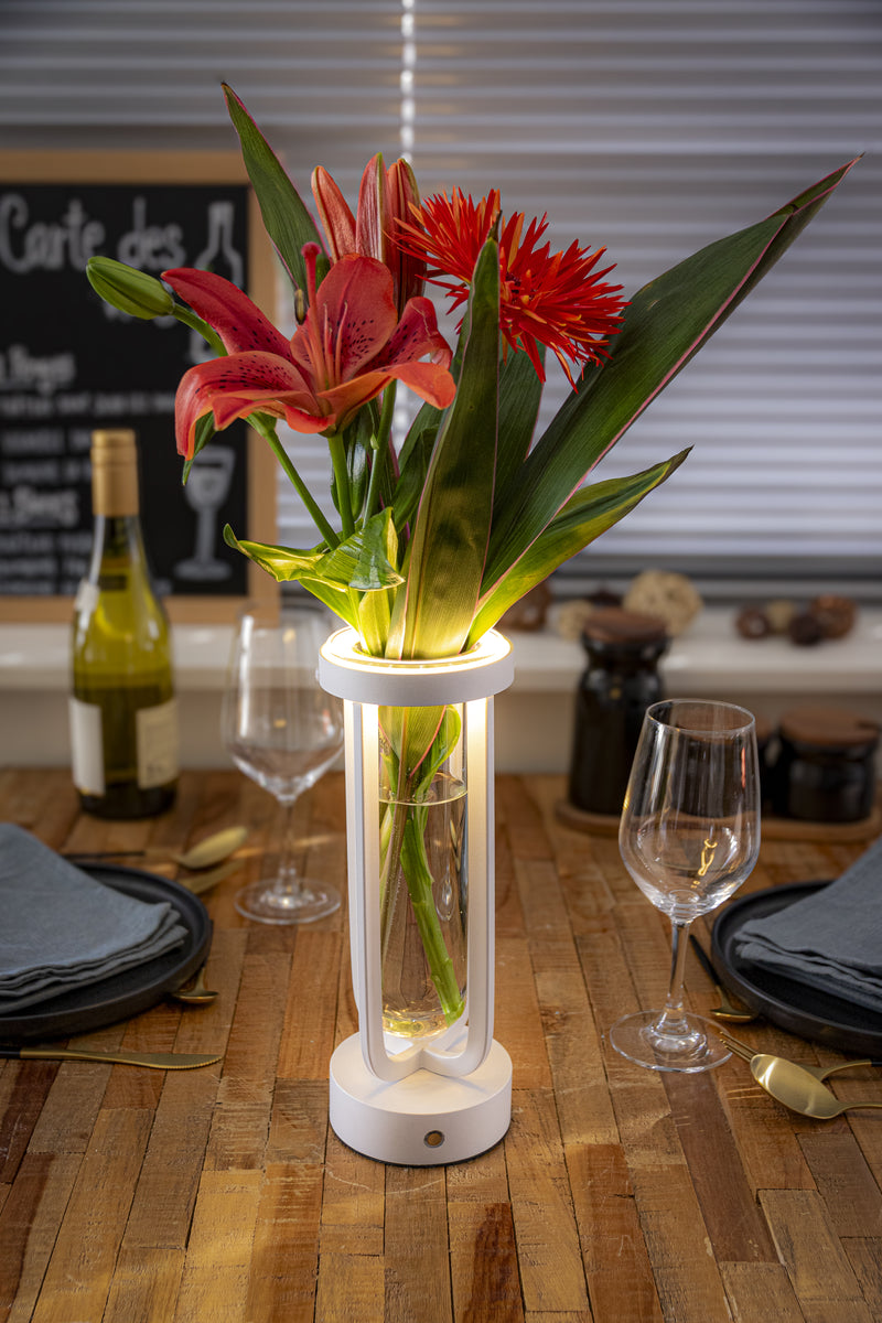 Load image into Gallery viewer, Securit Lighting - Wireless Table Vase Lamp Florence in White - Pack of 6 – in use
