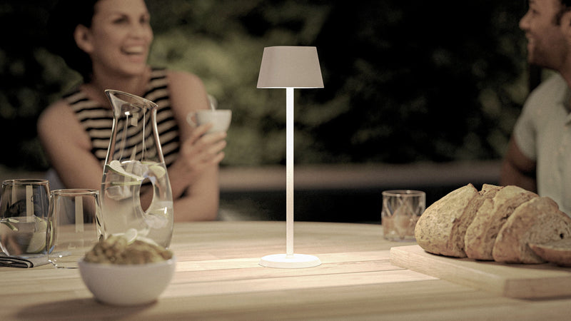 Load image into Gallery viewer, Securit Lighting Set - Georgina Table Lamps White (Pack of 6) + 10-Port Multicharger - in use
