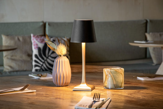 Securit Lighting - Wireless Table Lamp Roma in Gold & Black - Pack of 6 – in use