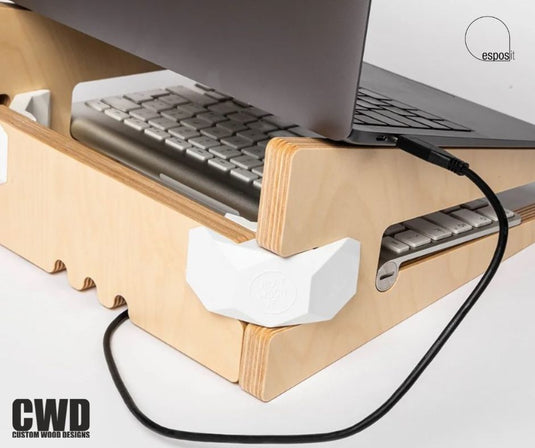 Supporto pc portatile UP+ Green Edition - Custom Wood Designs