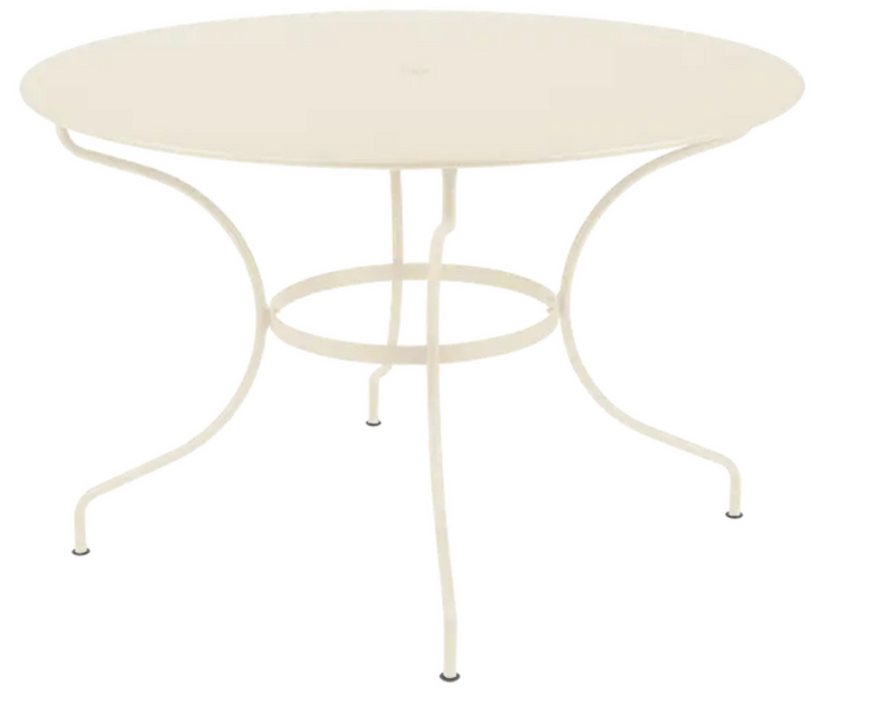 Load image into Gallery viewer, Fermob OPÉRA+ outdoor metal table in latte beige with 117 cm diameter, six-seater design for outdoor dining.
