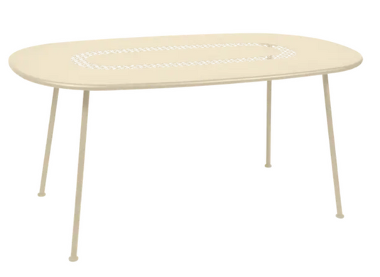 Fermob Lorette Oval Metal Table in latte beige, outdoor dining table measuring 160x90 cm with elegant oval design.