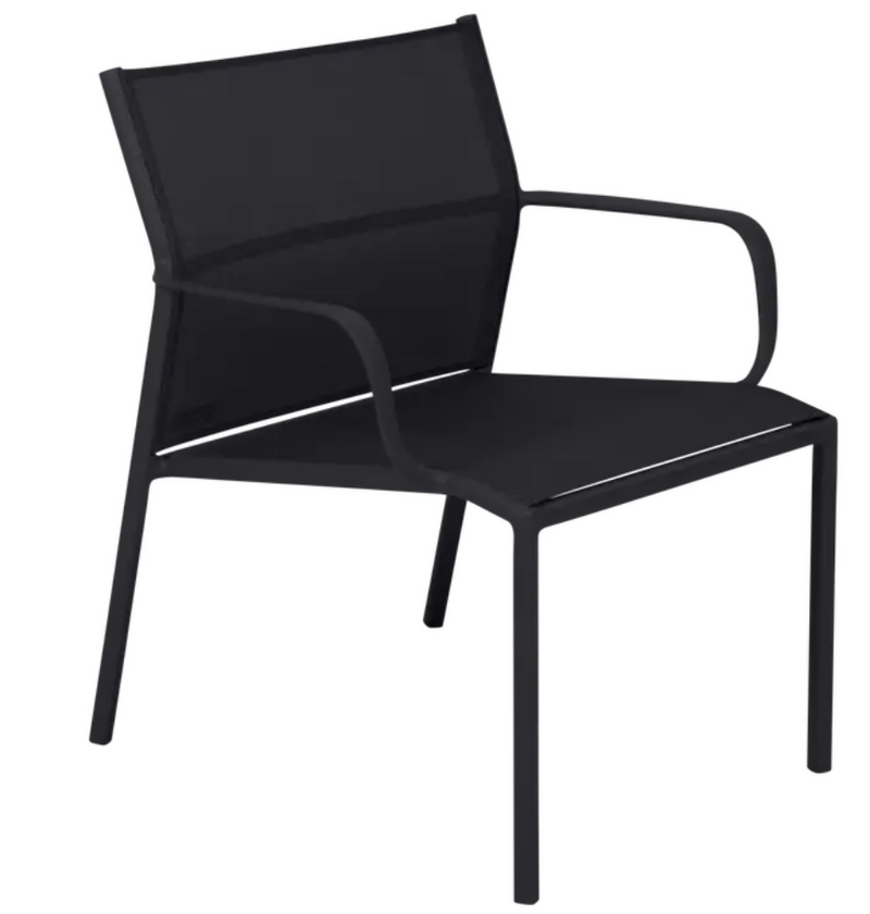 Load image into Gallery viewer, Fermob Cadiz Low Armchair outdoor with aluminum frame and technical fabric in liquorice color, stylish patio furniture.

