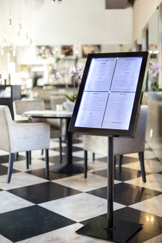 Securit Information Displays - Black Star - Black 138x50x40cm - in use