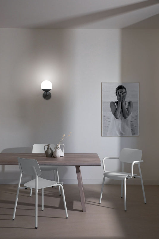 Fermob Mooon! Wall Light Ø15 cm – lifestyle