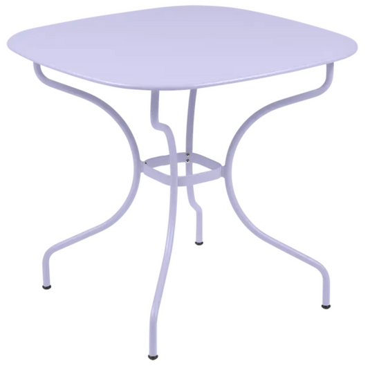 Fermob OPÉRA+ Carronde outdoor metal table, 82x82 cm, with a sleek white finish, suitable for patio or garden settings.