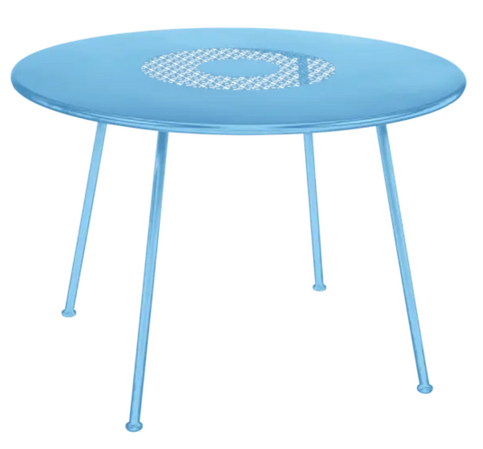 Fermob LORETTE round metal garden table in Maya Blue, 110 cm diameter, outdoor fire-resistant metal furniture with a stylish design.