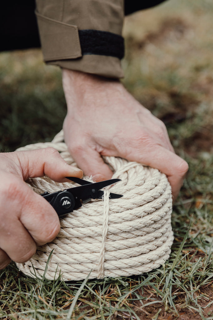 Load image into Gallery viewer, Nordic Drift Drift Adventure Multitool with multiple tools, compact design, and sturdy handle for versatile outdoor use.

