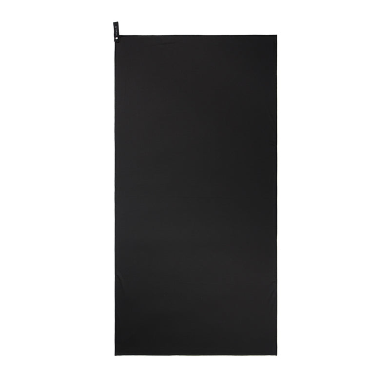 Load image into Gallery viewer, Nordic Drift GRS Aero active outdoor towel displayed outdoors, lightweight and quick-drying for sports and outdoor activities
