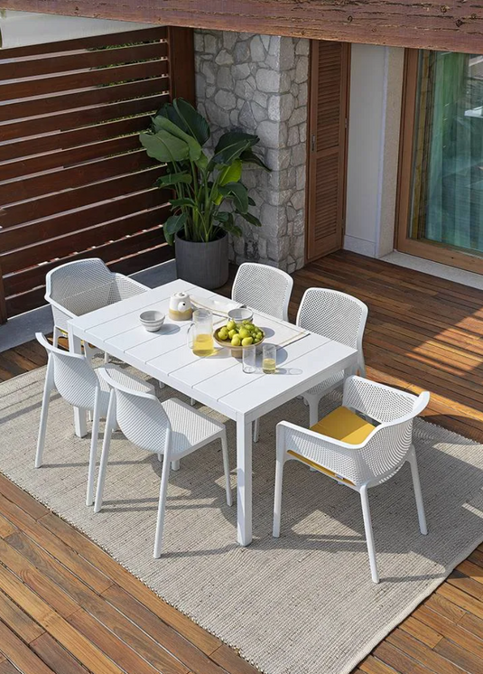 Nardi Net outdoor chair with woven mesh seat and metal frame, ideal for patio or garden seating.