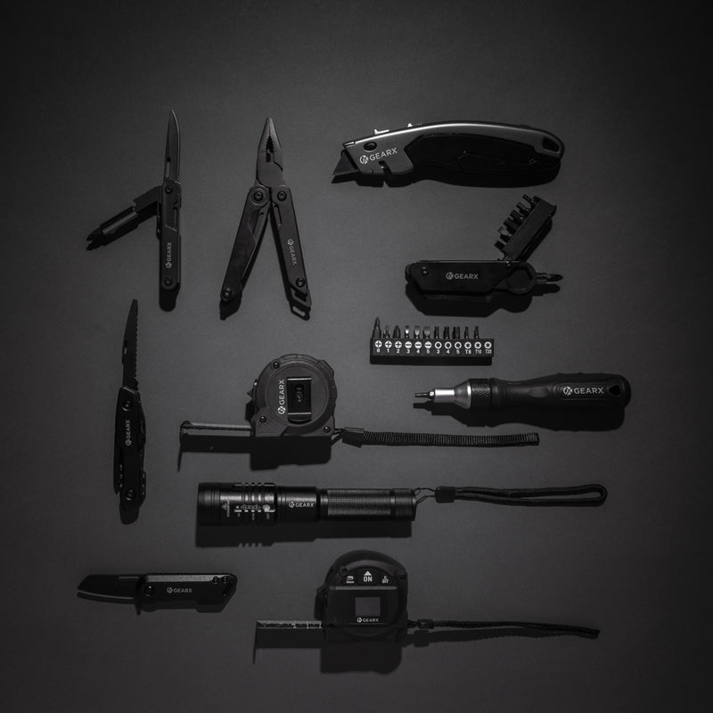 Load image into Gallery viewer, Gear X 5M measuring tape with slow/fast retract function, compact tools and torches, durable GearX brand in a practical hand-held design.
